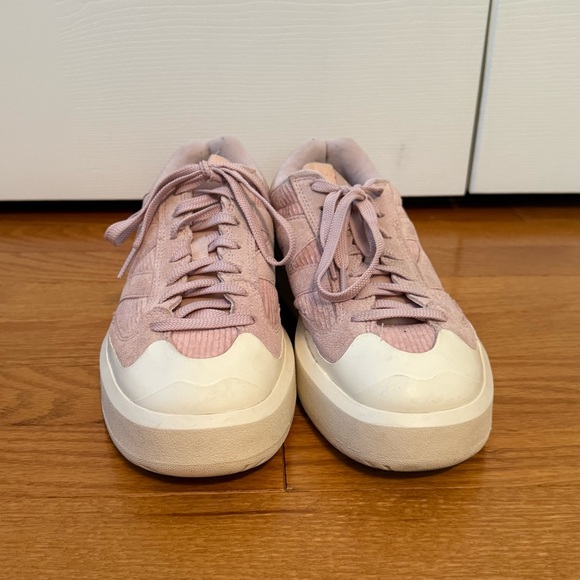New Balance CT302 in Pink/White Corduroy - Picture 4 of 7